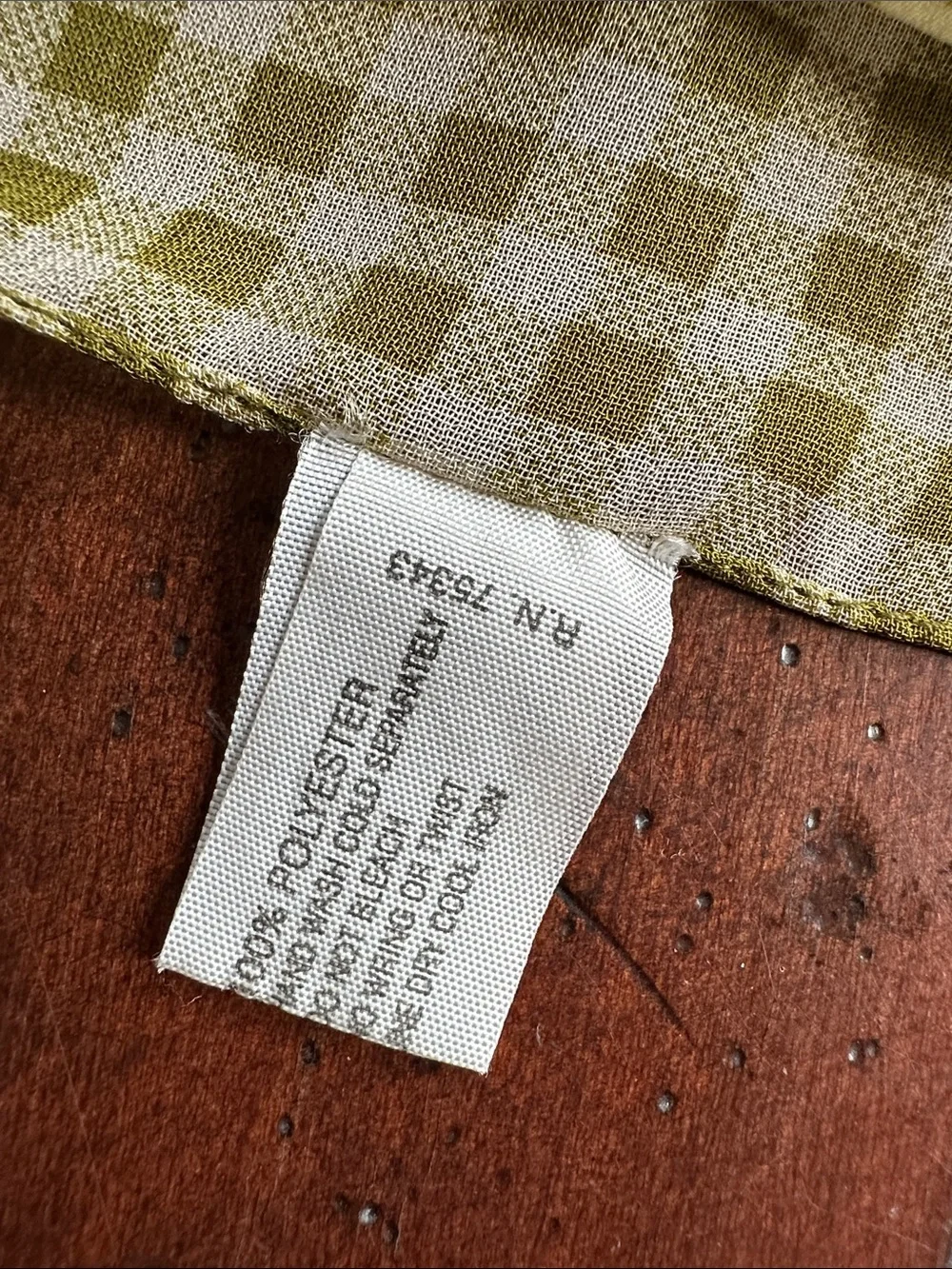 il mondo di angelo Scarf— Olive Check Pattern